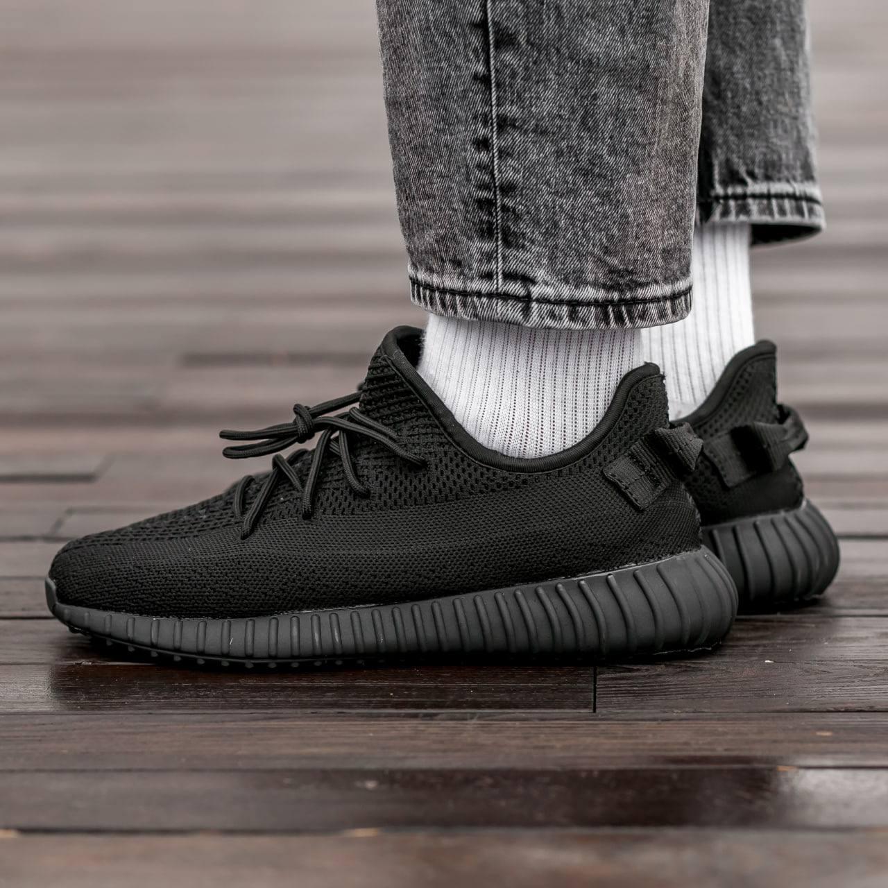 Жіночі Кросівки Adidas Yeezy Boost 350 All Black 37-41