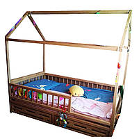 Детская кроватка-домик из дерева (с Ольхи/Липы/Ясеня) "Винни Пух"