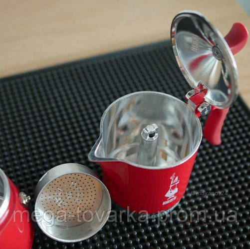Купить Без ручки Гейзерная кофеварка Bialetti Fiammetta Red (3 чашки ...