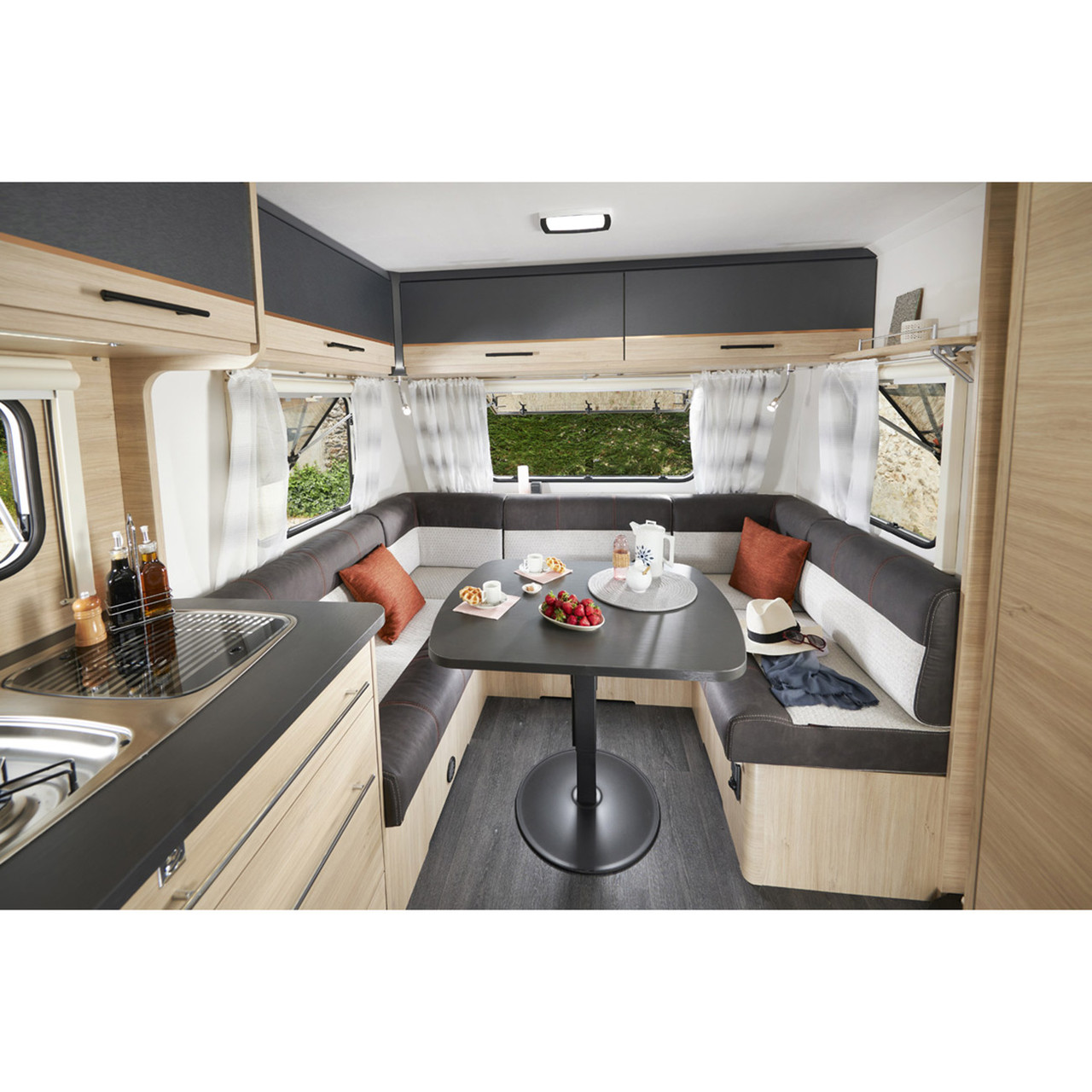 Дом на колесах Caravelair Antares Titanium Anniversary 455 - фото 6 - id-p1626855712