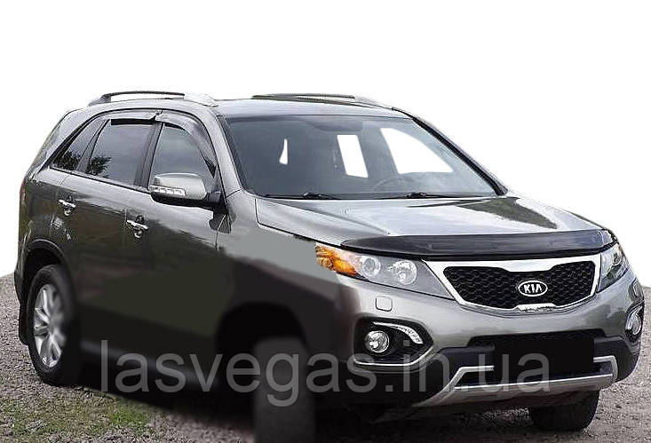 Мухобойка, дефлектор капота Kia Sorento 2009-2014 (SIM)