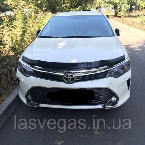 Мухобойка, дефлектор капота Toyota Camry 50 2014- (Sim)