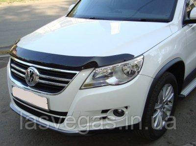 Мухобойка, дефлектор капота Volkswagen Tiguan 2007-2016 (Sim)