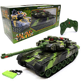 Танк на радіоуправлінні Танковий бій "World of tanks" зелений фігурка світло звук 40*15*16 см (9995)