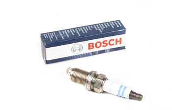 Свічка запалювання Фольксваген Кадді 3- Volkswagen Caddy 3 - 1.6- 2.0i - 2006-2015