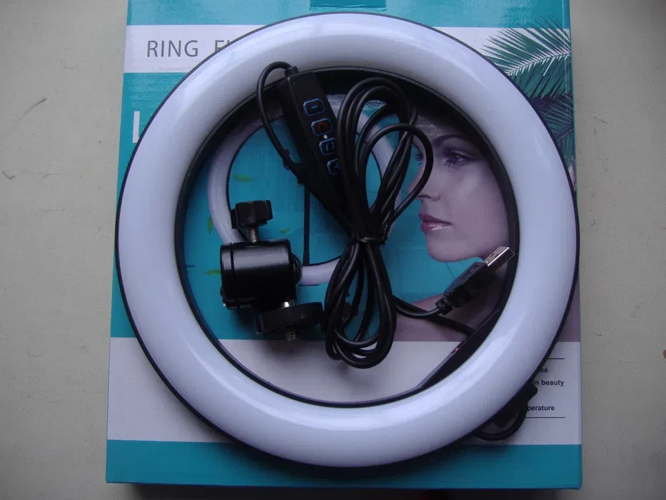 Кольцевая лампа Led Ring 16 см / Светодиодная лед лампа / Набор блогера - фото 9 - id-p1627350391