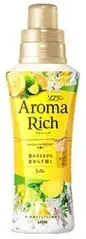 Кондиціонер для білизни Soflan Aroma Rich Belle з натуральними ароматичними маслами, LION 520 мл.(311751), фото 1