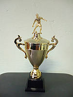 Кубок універсальний футболіст G (золото) Н — 32 см D — 110 мм
