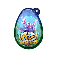 Яйцо пластиковое Mini WOOOW egg с игрушкой-сюрпризом и конфетами для мальчика