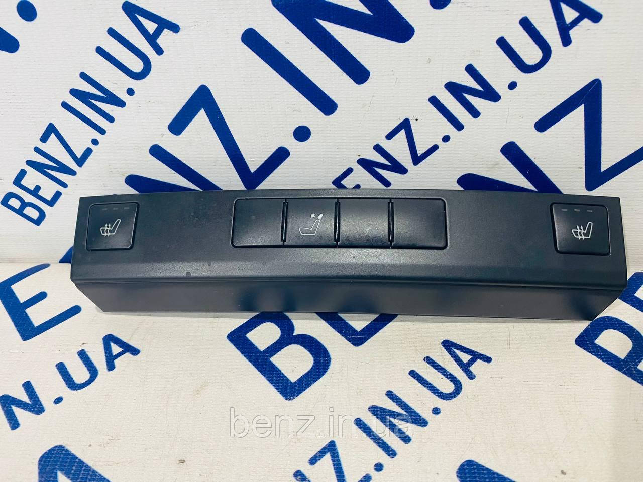Блок вимикачів підігріву сидінь Mercedes W212, S212 A2128202410