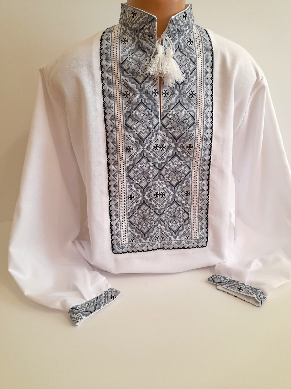 Чоловіча Вишиванка.