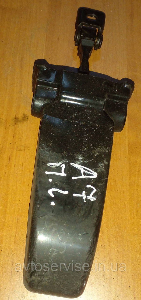 Обмежувач дверей передньої лівої Skoda Octavia A7, фото 1