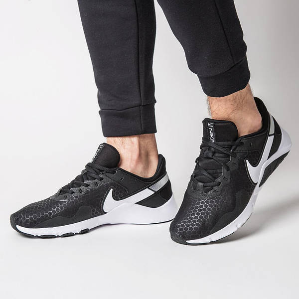 Nike Legend Essential 2 CQ9356 001