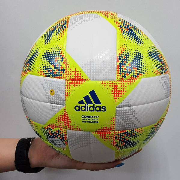 Adidas Conext 19
