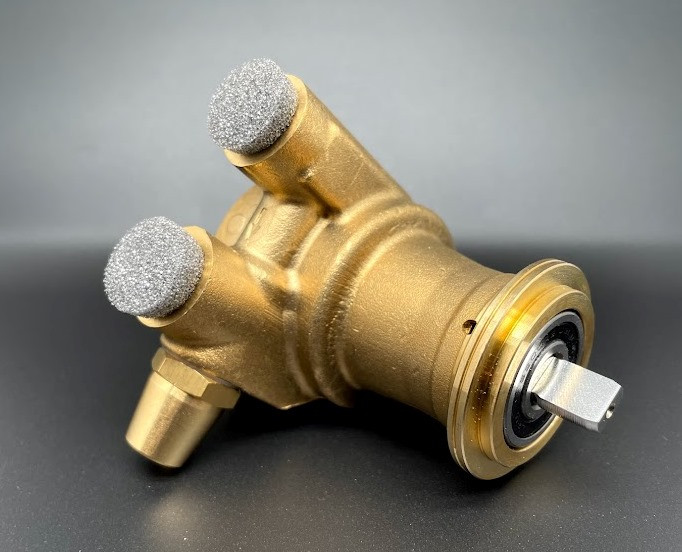 Помпа хомутовая 200 л/год