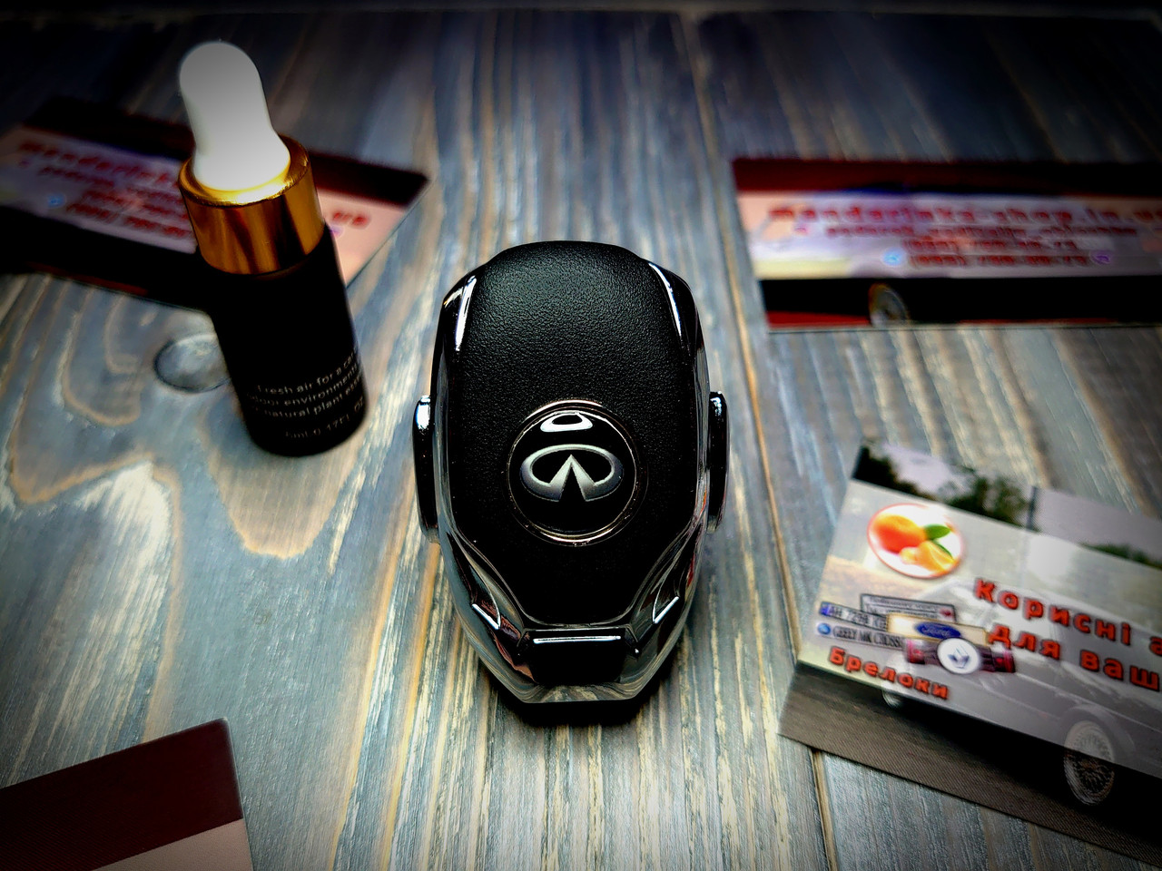 Ароматизатор в авто, автопарфюм Infiniti