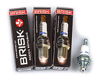 Свечи зажигания 2 тактные BRISK PR15Y.1K (3022) Под 19 ключ (бензопила) (3022)