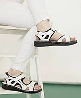 Босоножки женские белые кожаные Lonza 2051/Кожаные сандалии