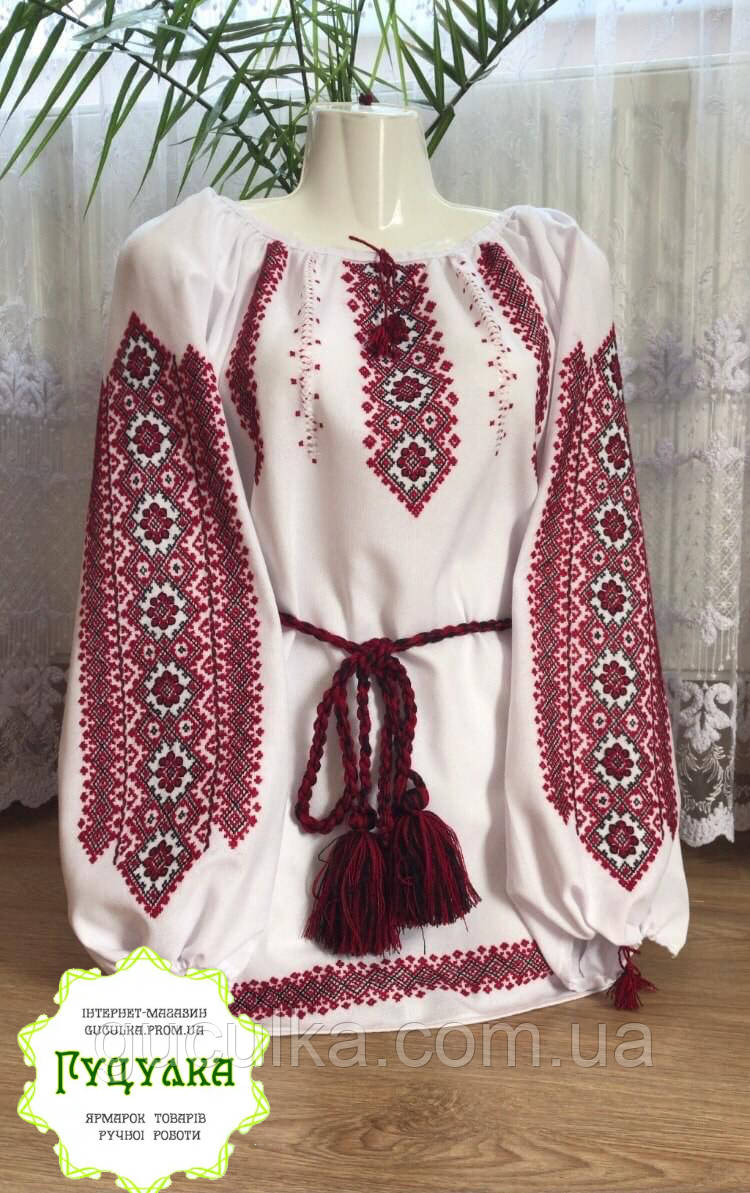 Вишиванка жіноча на льоні ручної роботи розмір під замовлення