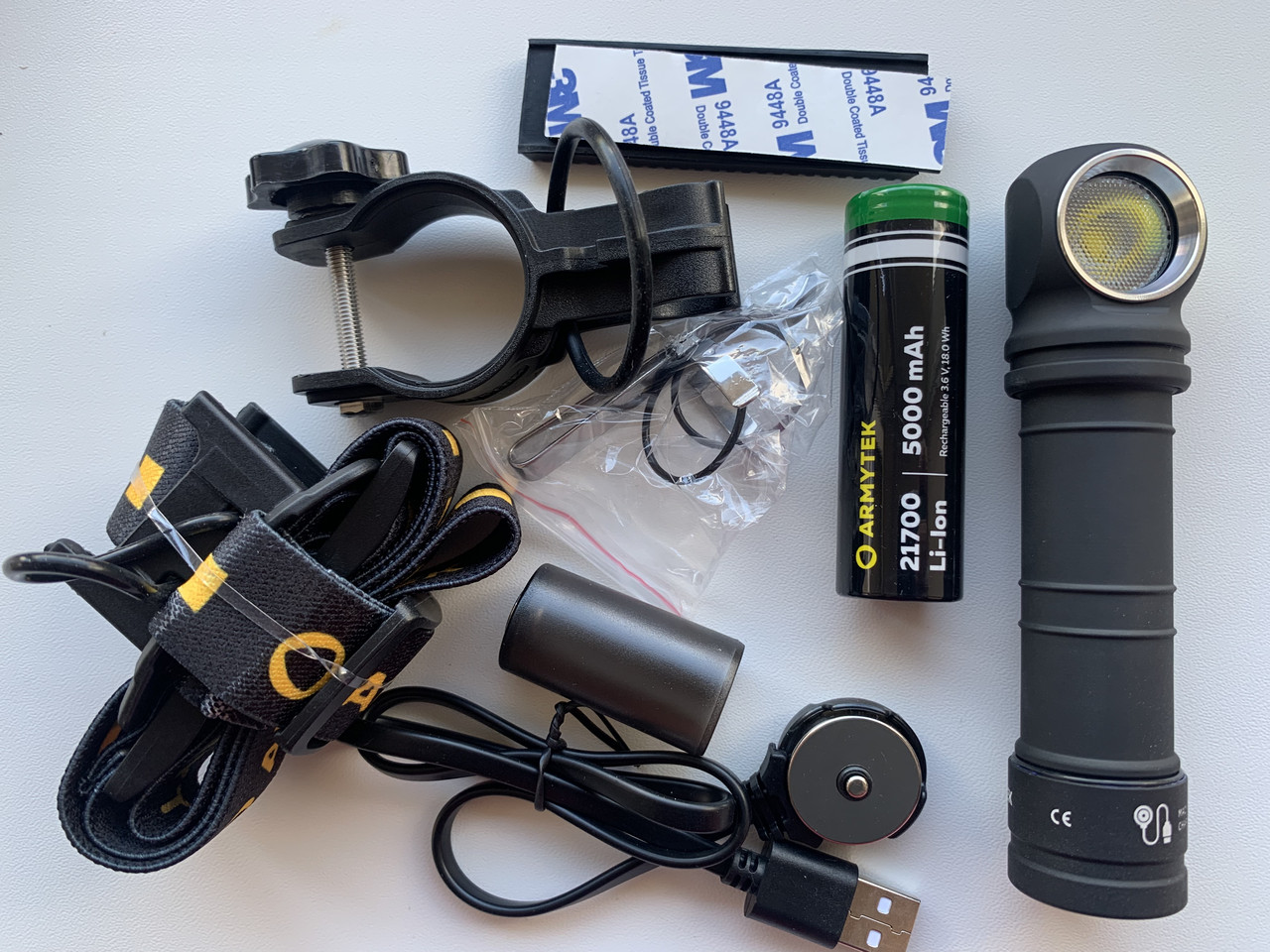Armytek Wizard C2 Pro Max MAGNET USB Cree XHP70.2 White