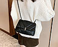 Сумка із клапаном фактура смужками плоска застібка А06-1818 Біла, фото 5