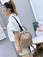 Стильний міні рюкзак із тканини з кишенею спреду 0576 Бежевий, фото 8