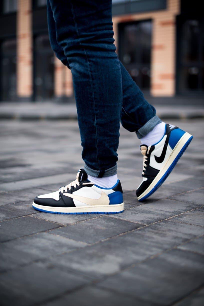 Кеди унісекс Air Jordan 1 Low Travis Scott x Fragment Size 40