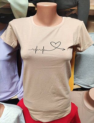Жіноча молодіжна футболка з написом ❤️