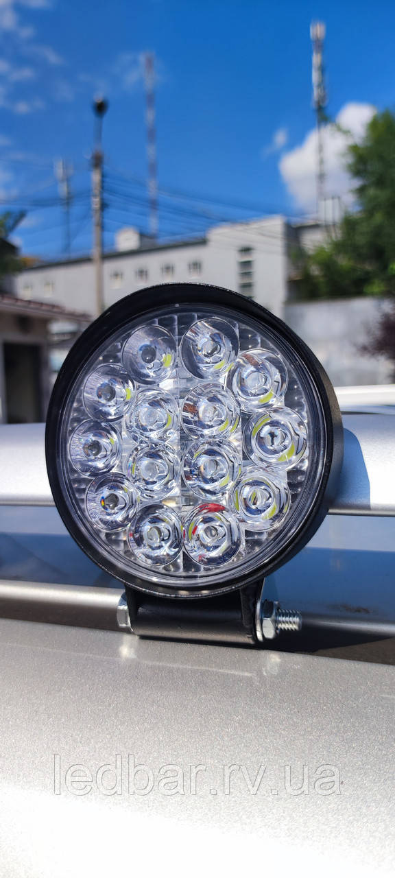 Світлодіодна додаткова LED фара кругла 42Вт 8.5см
