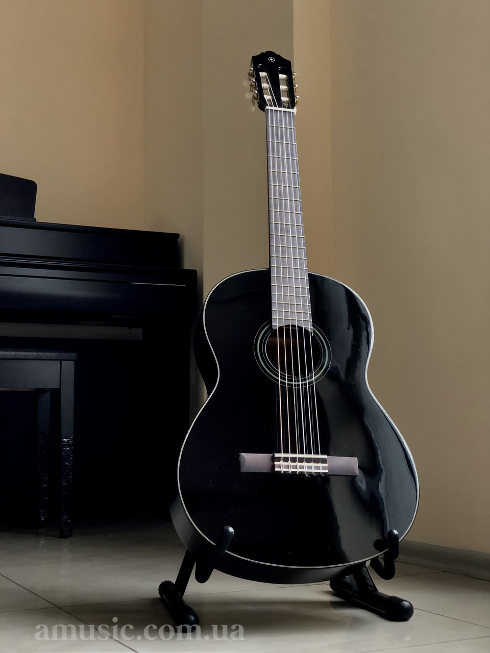 Класична гітара YAMAHA C40 BL