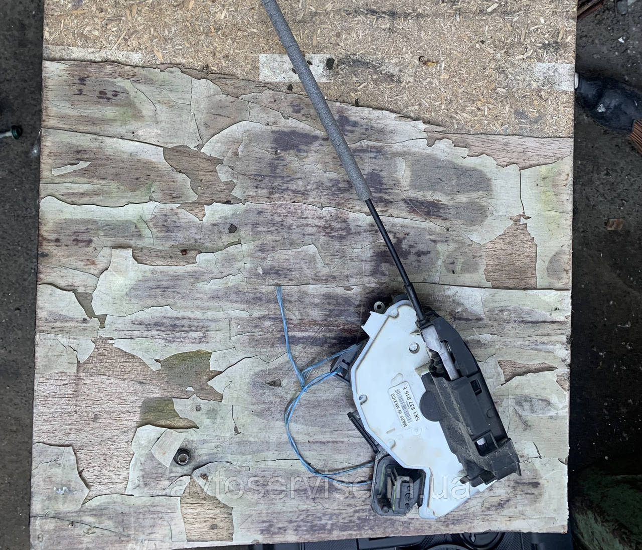 Замок передней правой двери Skoda Octavia A7 5K1 837 016 E, фото 1