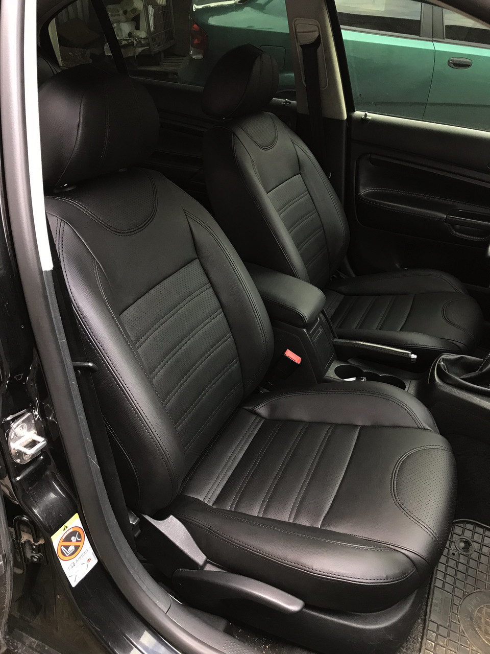 Чохли із еко-шкіри для Skoda Superb I з 2001 по 2008