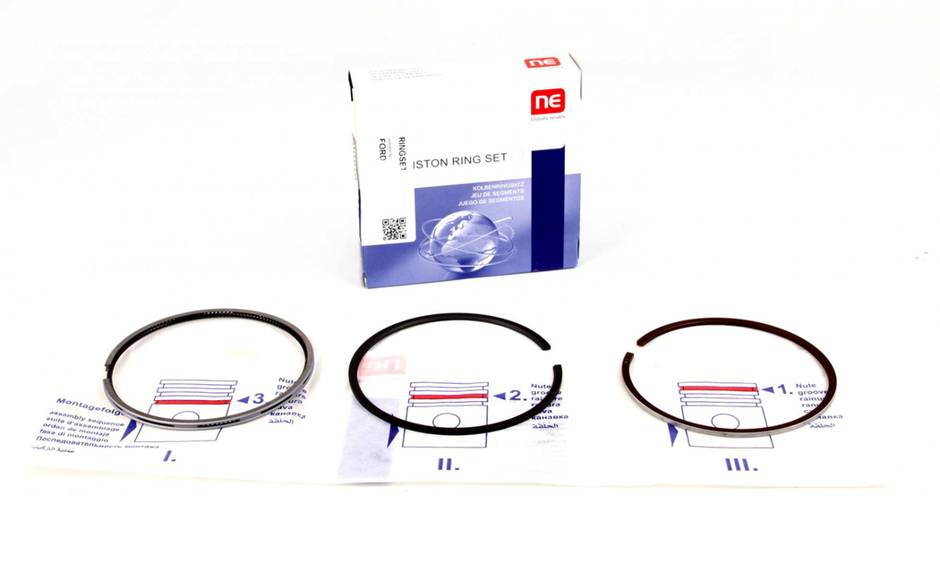 күлкілі секс бейнелері Үйдегі киім ауыстыратын бөлмеде лесбиянкалар