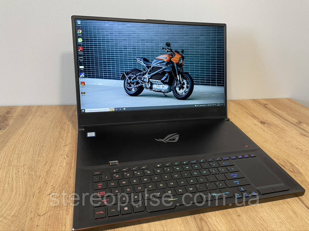 Ігровий ноутбук ASUS Rog Zephyrus GX701G: i7-8750H/RTX2080(8Gb)/ 16Gb DDR4/ 256 SSD M2