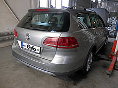 Фаркоп Volkswagen Passat B7 2010-2014 (Фольксваген Пасат Б7) оцинковаий на болтах Швидкознімний автомат на ручці