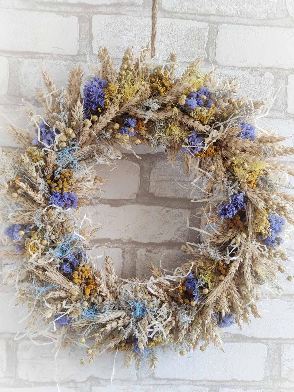 Вінок на двері Різнотрав'я УкраЇни з  жовто-натуральних матеріалів і сухоцвітів. Д 45 см, фото 1