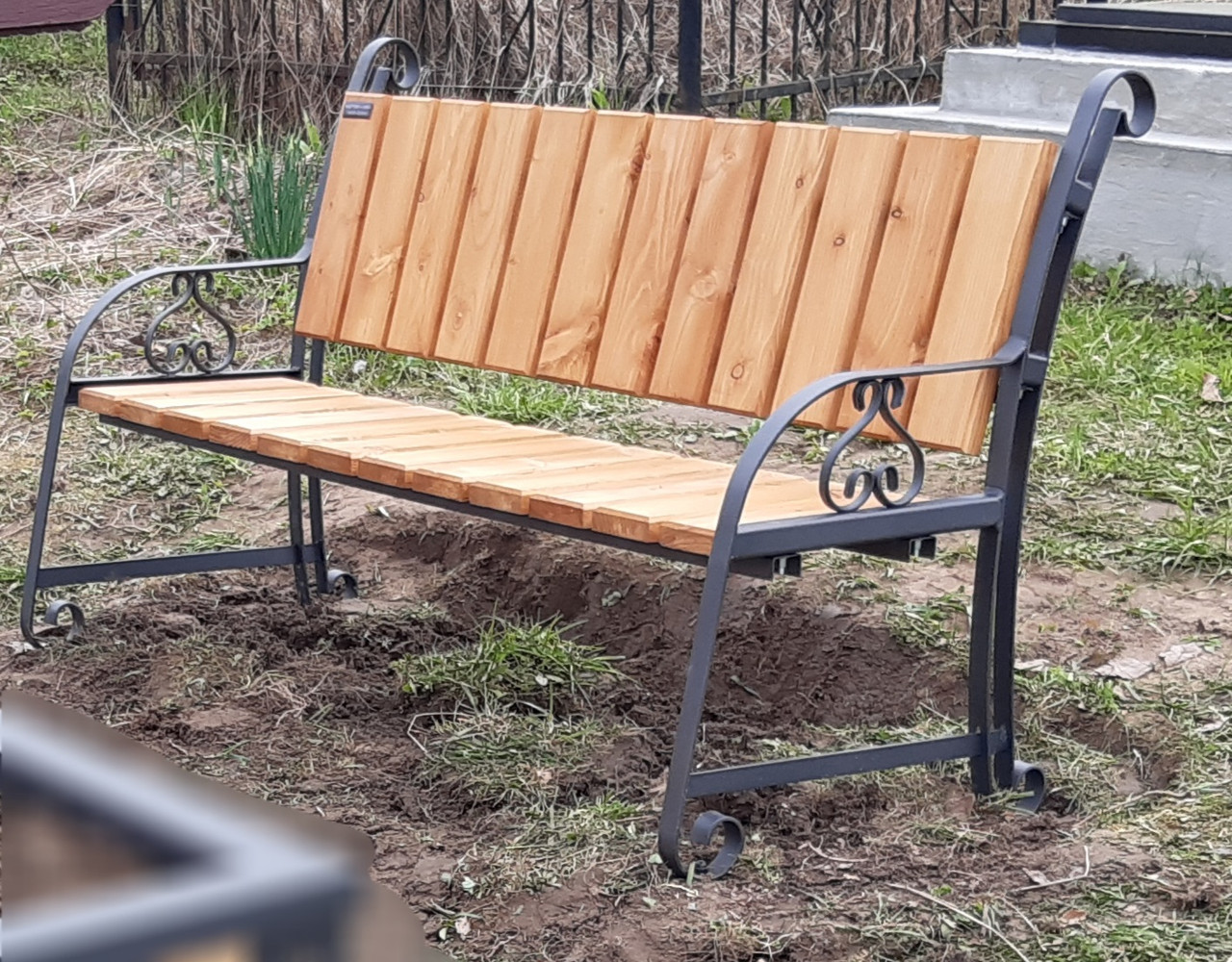 Скамейки со Спинкой. — Купить Недорого на Bigl.ua (1519020423)