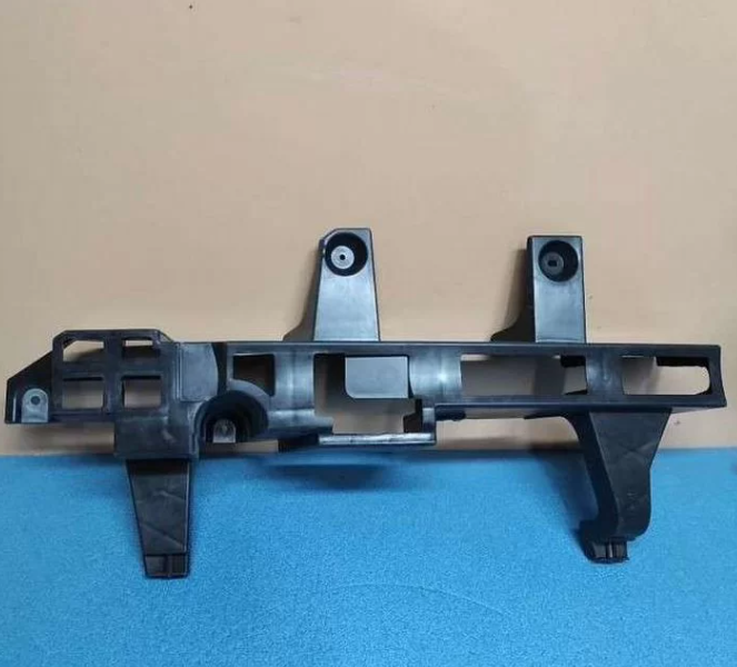 Абсорбер заднього бампера правий Renault Logan 2 (2017-...) Оригінал 850930447R Логан 2 Абсорбер кронштейн, фото 1