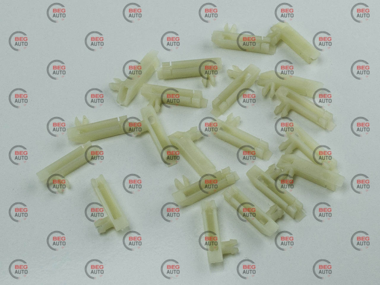 Наконечник тяги замка дверей ВАЗ 2110-2170-1118 (лев+прав) вип по 10 (к ...