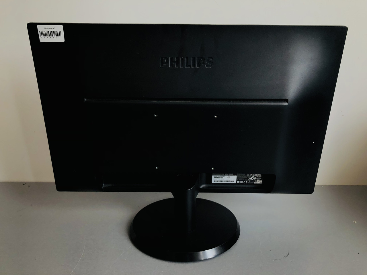 Монитор PHILIPS 223V5LSB2/10 21.5" 1920 х 1080/16:9/5ms - фото 3 - id-p1631044489