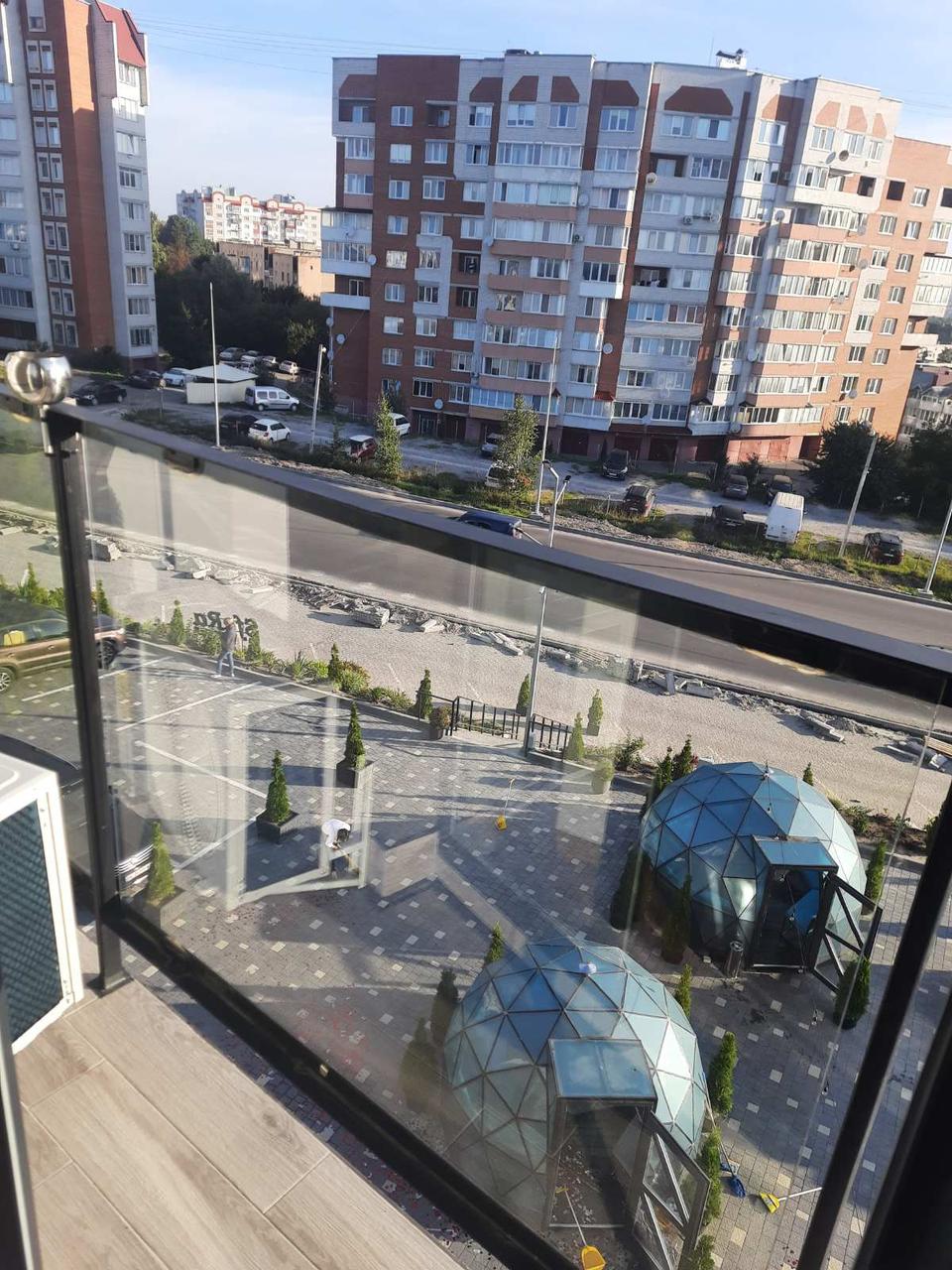 Виготовлення огорож, перил, поручнів металевих з наповненням склом