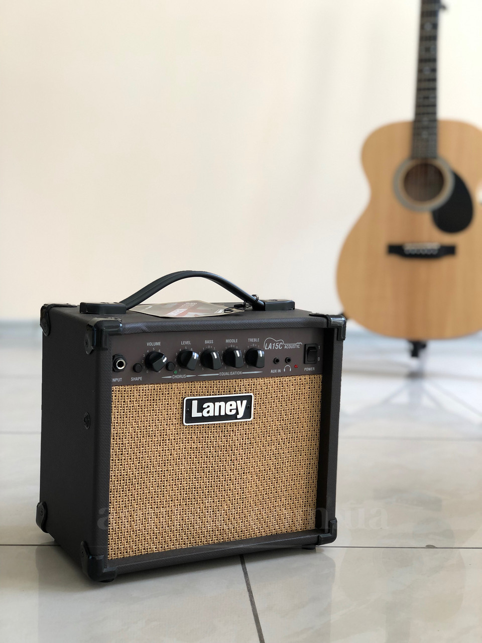 Laney LA15C Комбопідсилювач для акустичної гітари