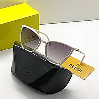 Женские солнцезащитные очки Fendi (0433) white