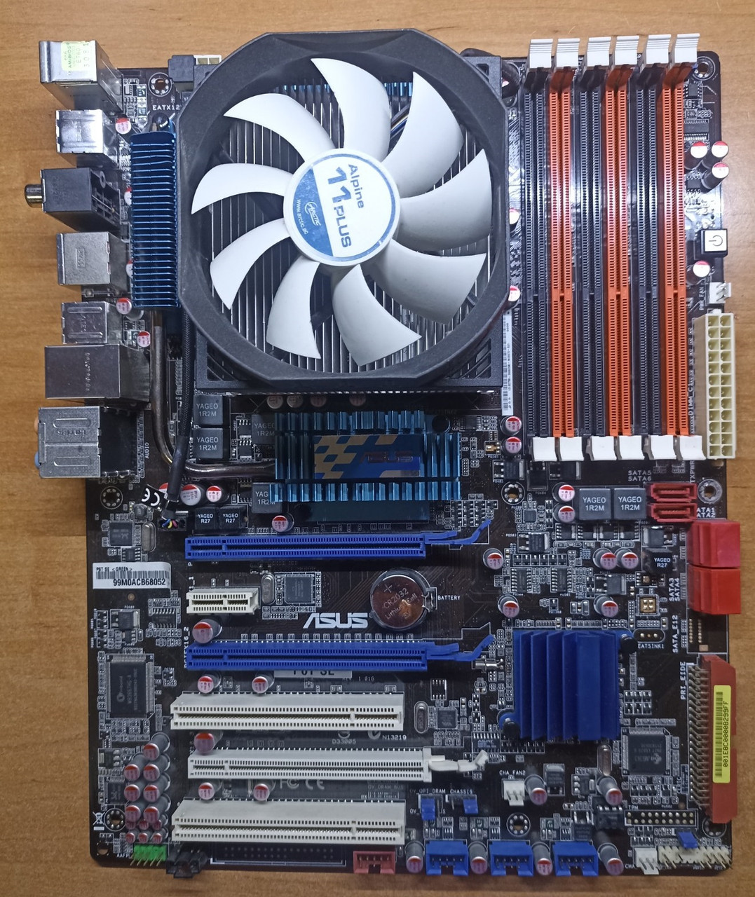 ПОТУЖНИЙ ІГРОВИЙ 4ЬОХ ЯДЕРНИЙ Комплект - Плата ASUS s1366 +INTEL CORE I7- 920 (4 ЯДРА, 8 ПОТОКІВ по 2,66 GHZ )