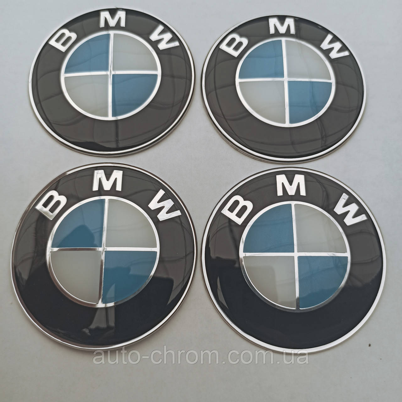 Наклейка опукла на ковпачок диска BMW 65 мм
