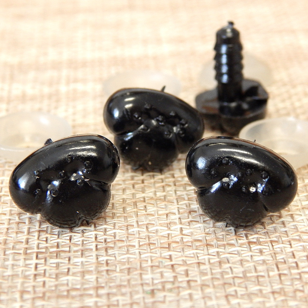 Носик для іграшок, 15х12 мм + кріплення, чорний