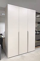 Шафа в спальню в сучасному стилі