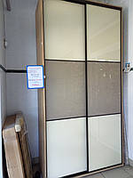 Шкаф купе с гравировкой на зеркале в стиле Современная Классика