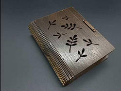 Скринька-купюрниця з фанери. 14х11.5х3.5см / Скринька-купюрниця з фанери. 14х11.5х3.5см