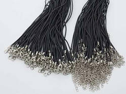 Чорний Шнурок на шию із застібкою прутик з карабіном 50 см. Ремінець Фурнітура / Чорний Шнурок на шию із застібкою прутик з